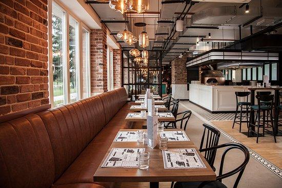Blonia Bistro